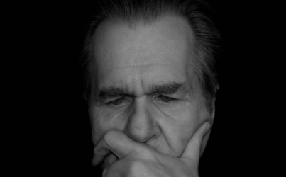 アーノルド, 悩み